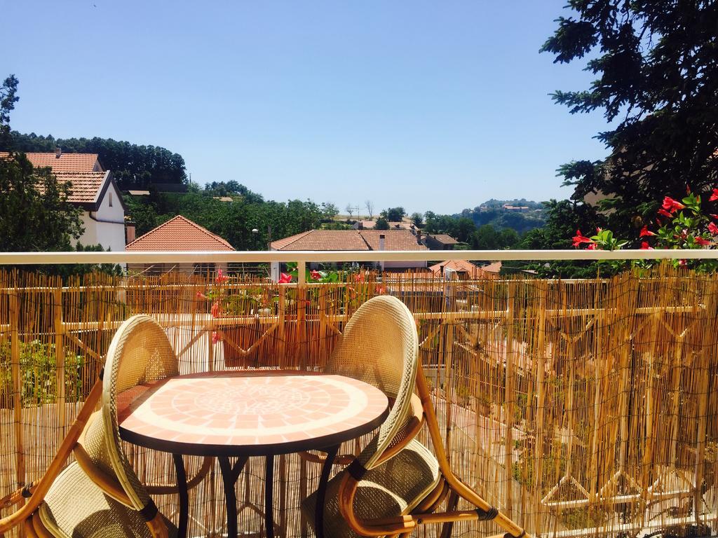 New Royal Couette-café